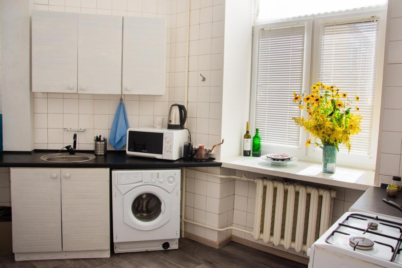 Entire 2-Bedroom Authentic Flat Kiev Exterior foto